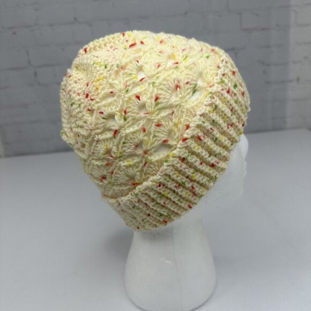 Handmade Crochet Beanie Cream Multi Color Confetti Speckled Shell Stitch Hat NEW